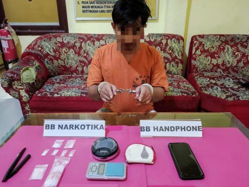 Polsek Kampar Kiri Hilir Ungkap Kasus Narkoba, 2,42 Gram Sabu Diamankan